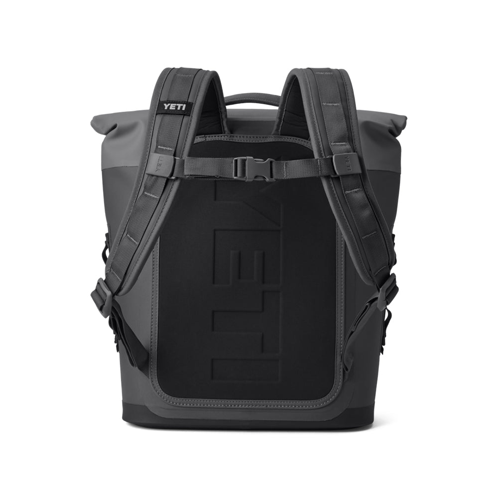 18060131264 HIELERA SUAVE HOPPER BACKPACK M12 CHARCOAL MARCA YETI