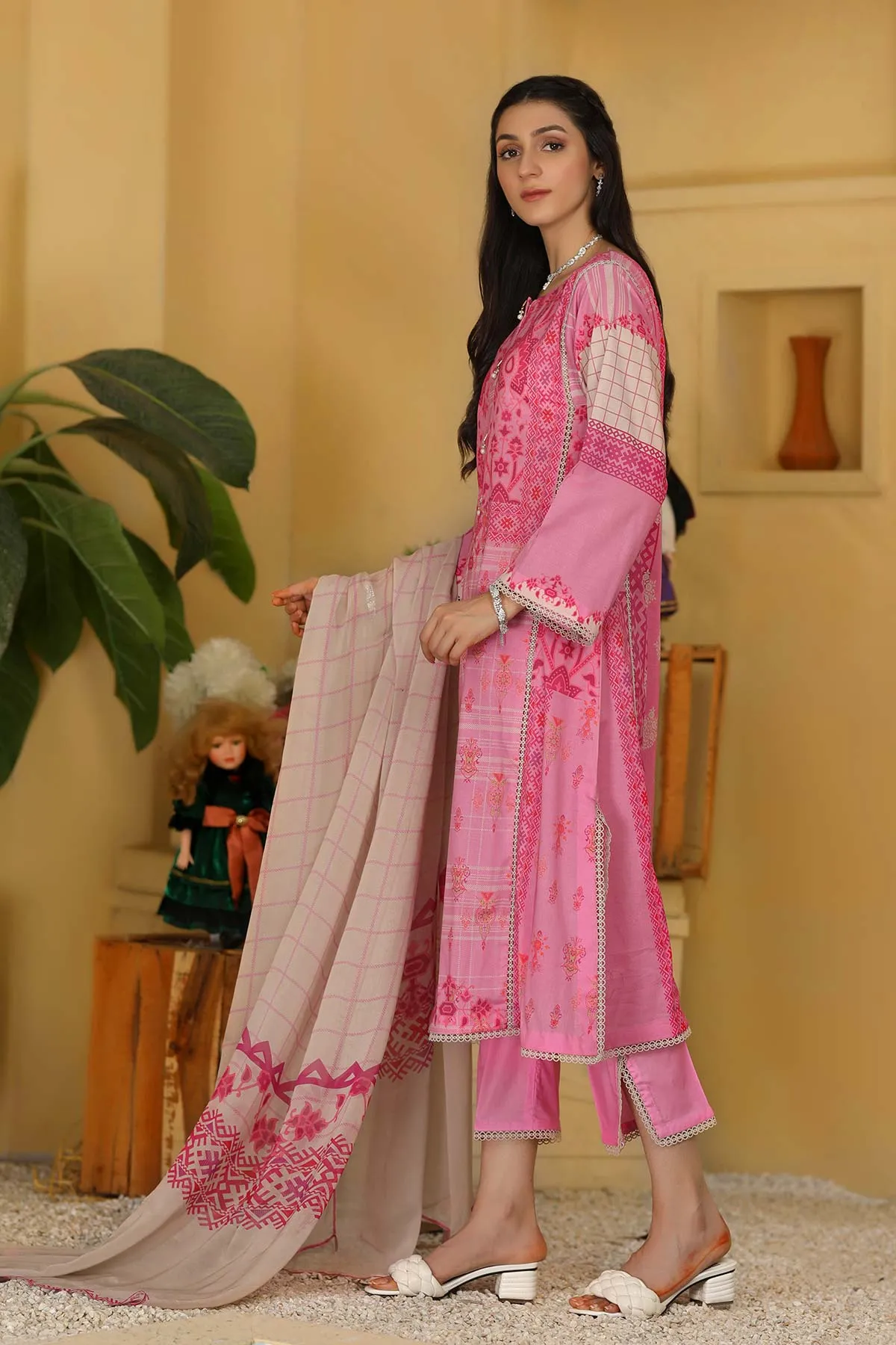 3-pc Unstitched Lawn with Chiffon Dupatta CP-48