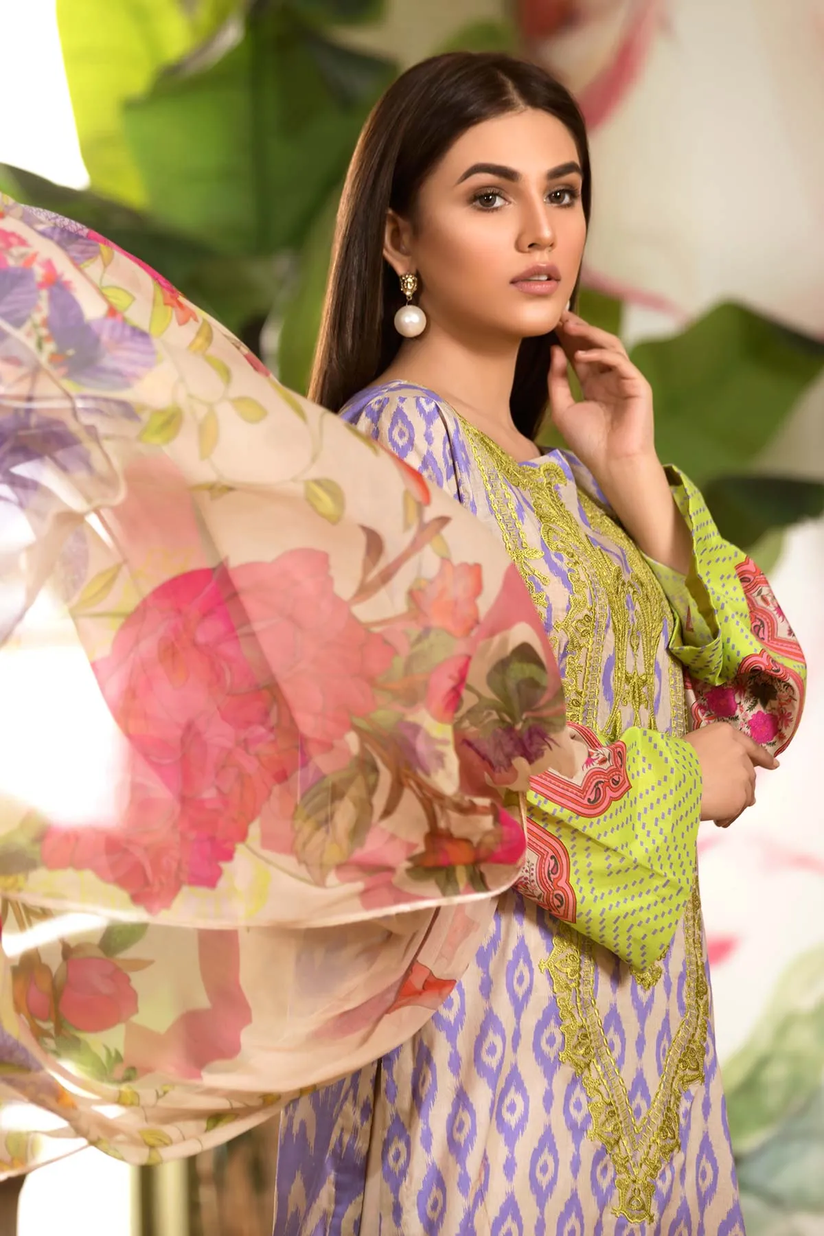 3-piece Unstitched Embroidered Lawn with Chiffon Dupatta CC-07