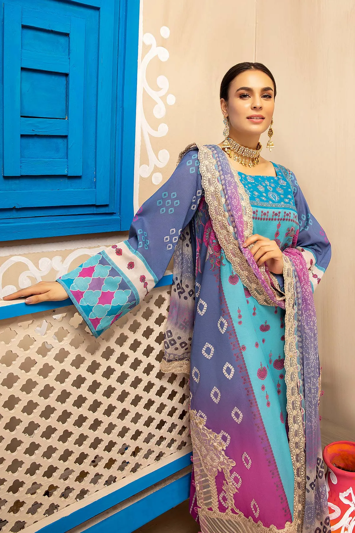 3-piece Unstitched Embroidered Lawn With Chiffon Dupatta CHN-10