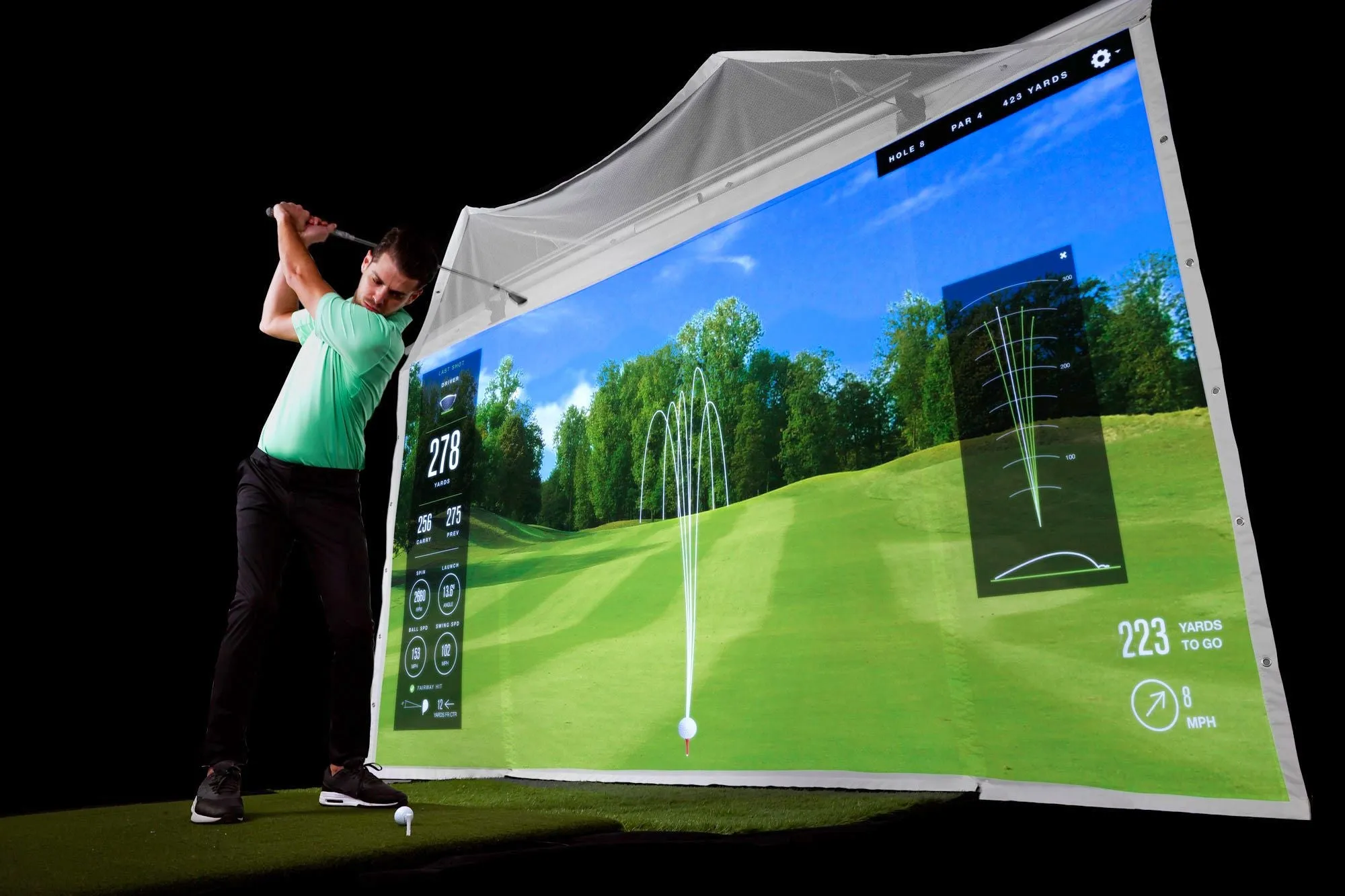 HOMECOURSE RETRACTABLE PRO GOLF 180 SCREEN