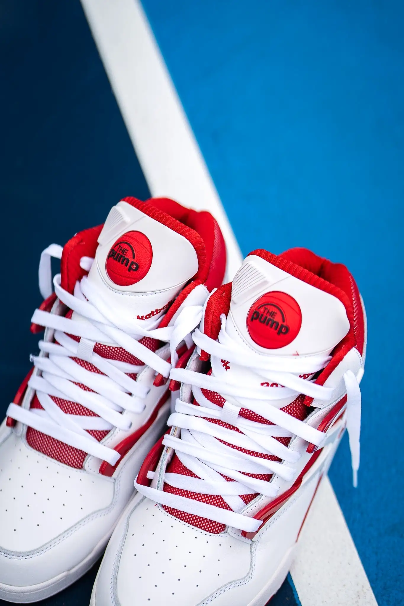 Reebok Pump Omni Zone II (Vector Red)