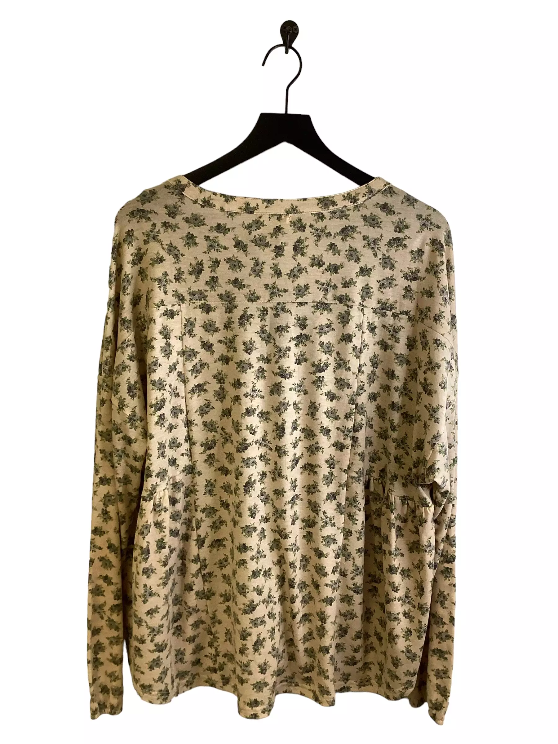 Top Long Sleeve By Kori America  Size: L