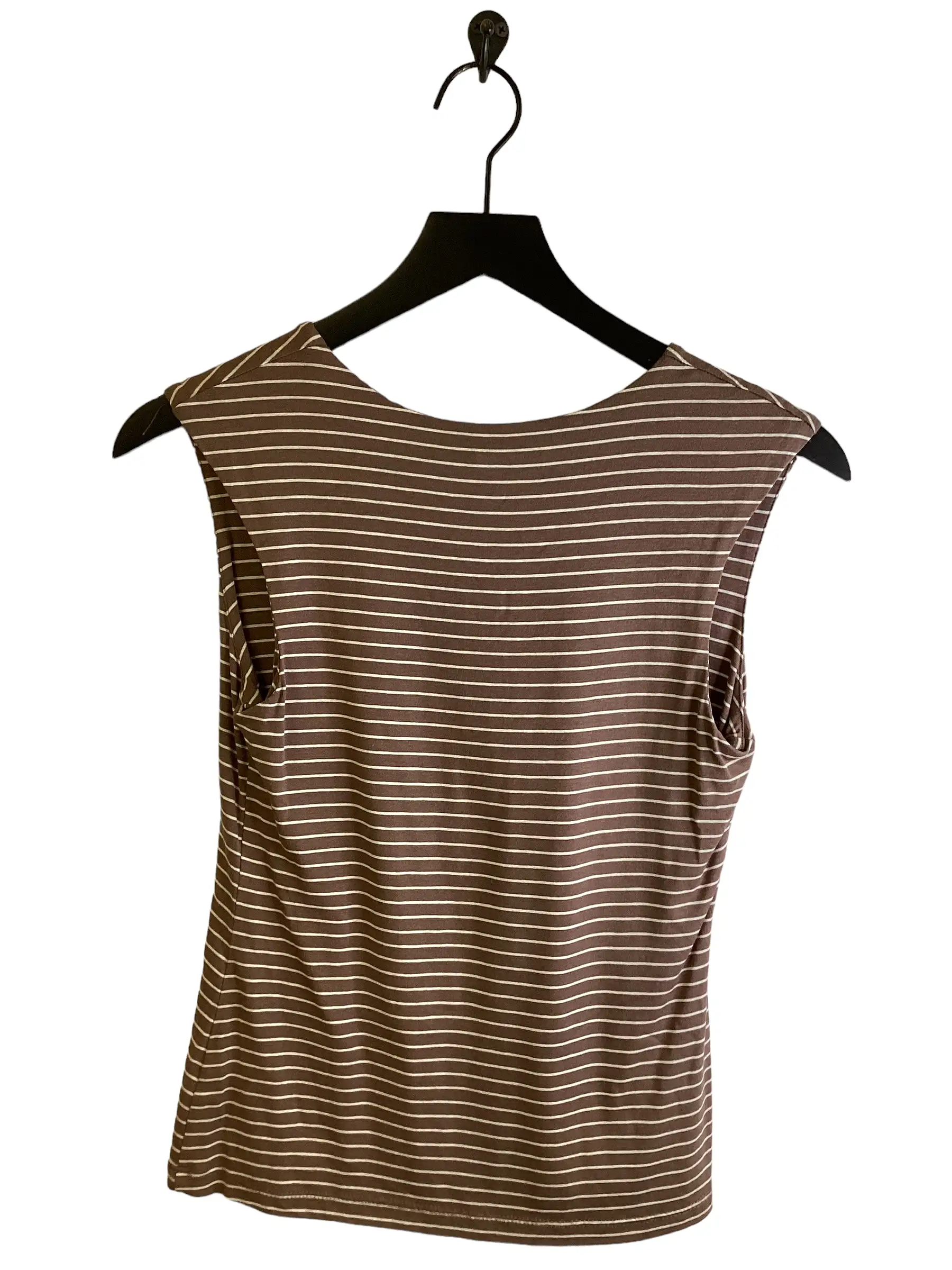 Top Sleeveless By Final Touch  Size: M